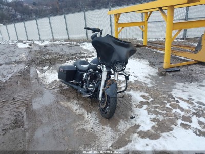 Harley-davidson Street glide 2011 1HD1KBM13BB619534