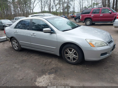 Honda Accord 2006 1HGCM56796A160675