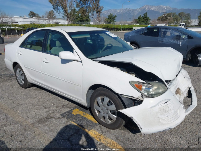 Toyota Camry 2005 VIN 4T1BE32K65U583325