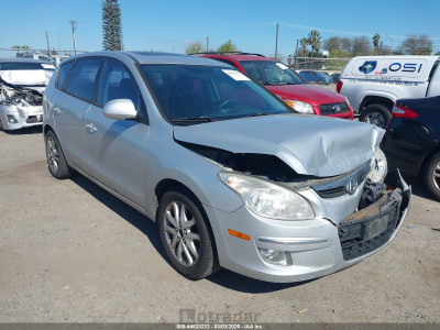 Hyundai Elantra 2009 KMHDC86E59U035810