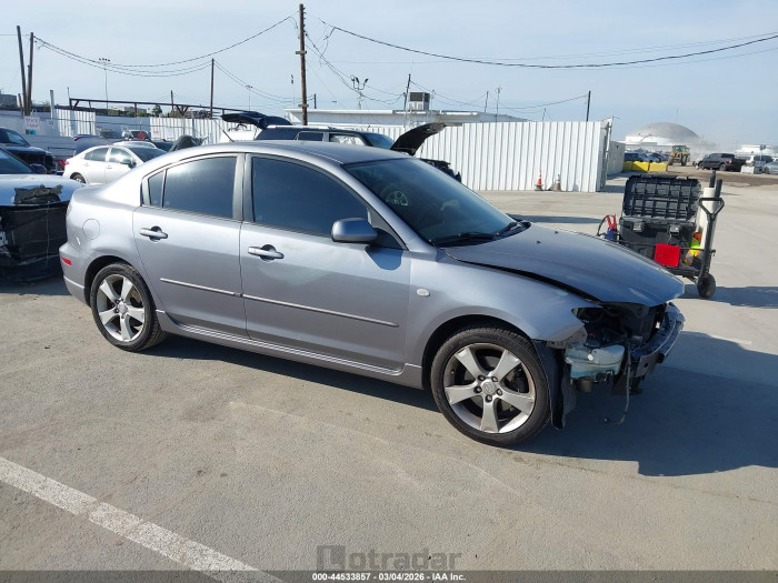 Mazda 3 2004 VIN JM1BK323241138361