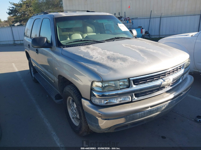 Chevrolet Tahoe 2000 VIN 1GNEC13T7YJ157191