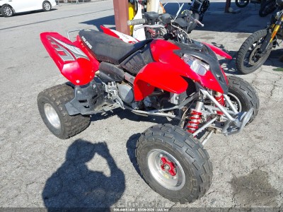 Polaris  2005 4XAGJ50A152529266