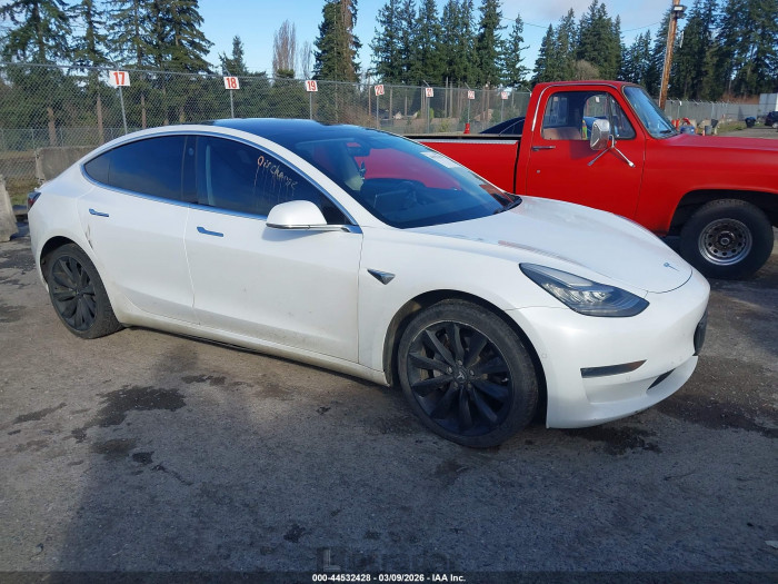 Tesla Model 3 2018 VIN 5YJ3E1EB8JF085395