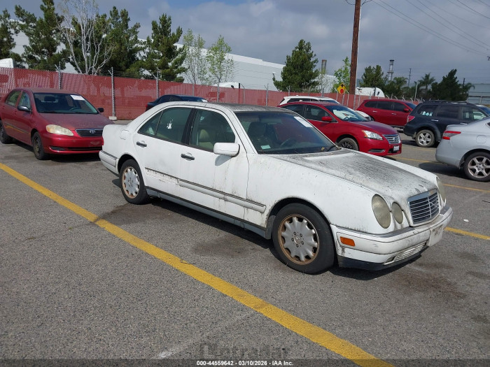 Mercedes-benz E-klasse 1997 VIN WDBJF55F1VA335099