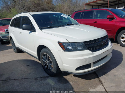 Dodge Journey 2018 3C4PDCAB9JT309572