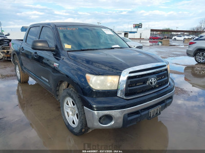 Toyota Tundra 2010 5TFDW5F10AX135565