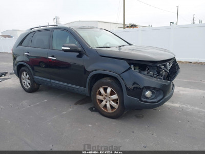 Kia Sorento 2013 5XYKT3A65DG416484