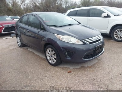 Ford Fiesta 2012 3FADP4BJ4CM199068