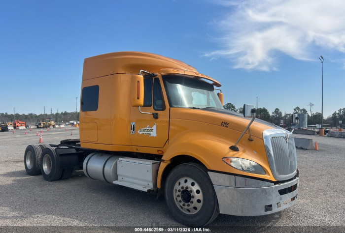 International   2015 VIN 3HSDJAPR6FN523166