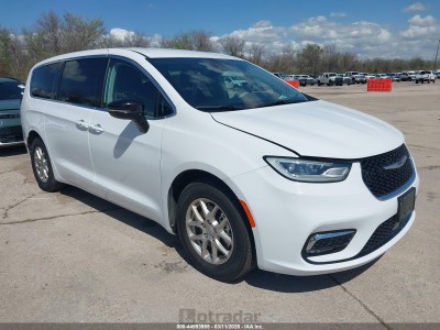 Chrysler Pacifica 2024 2C4RC1BG3RR165431