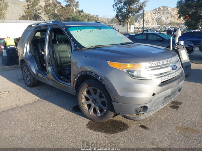 Ford Explorer 2014 VIN 1FM5K7D89EGB37053