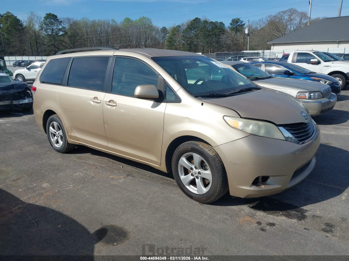 Toyota Sienna 2011 VIN 5TDKK3DC1BS001649