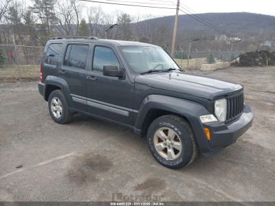 Jeep Liberty (north america) 2010 1J4PN2GK4AW135171