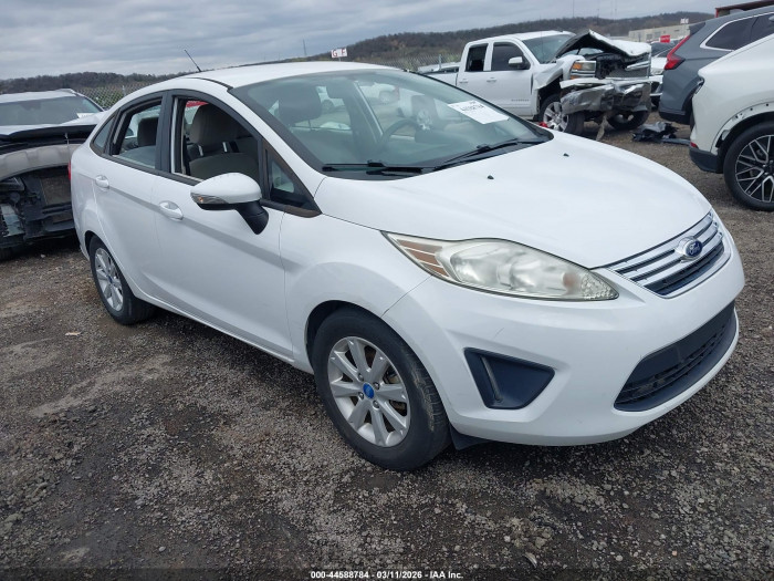 Ford Fiesta 2013 VIN 3FADP4BJ3DM146380