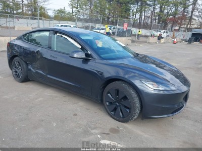 Tesla Model 3 2026 5YJ3E1EA0TF116083