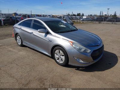Hyundai  2013 KMHEC4A47DA093780