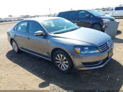 Volkswagen Passat 2014 1VWAT7A3XEC070959