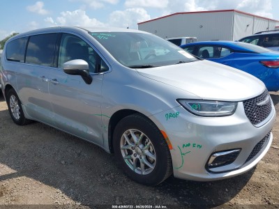 Chrysler Pacifica 2023 2C4RC1BG7PR624229
