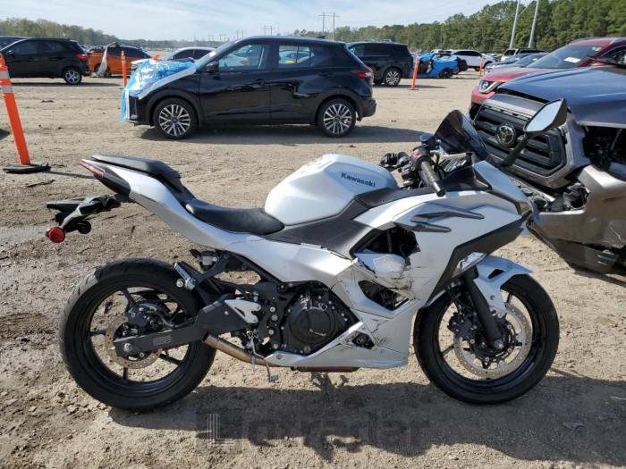 Kawasaki Ex500 2025 VIN ML5EXGG13SDA71467