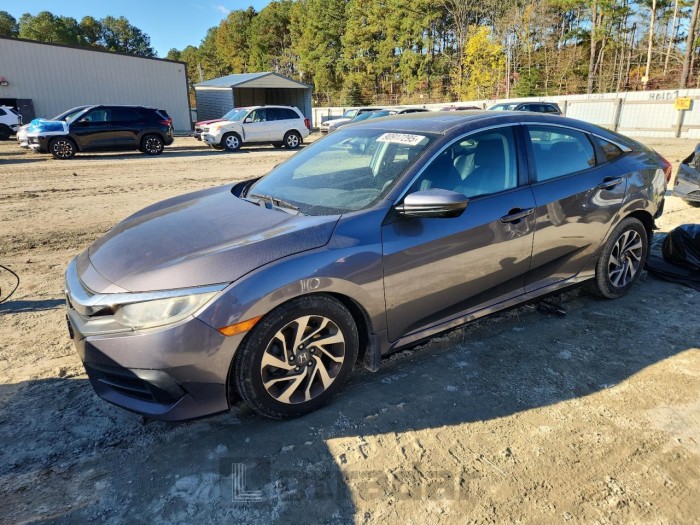 Honda Civic 2018 VIN 2HGFC2F74JH565867