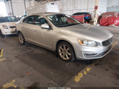 Volvo S60 2016 YV126MFKXG2409199