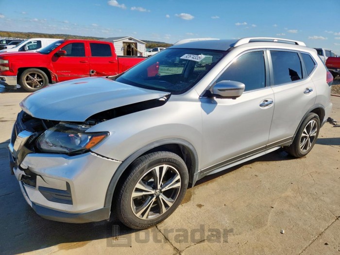 Nissan Rogue 2019 VIN JN8AT2MT0KW268627