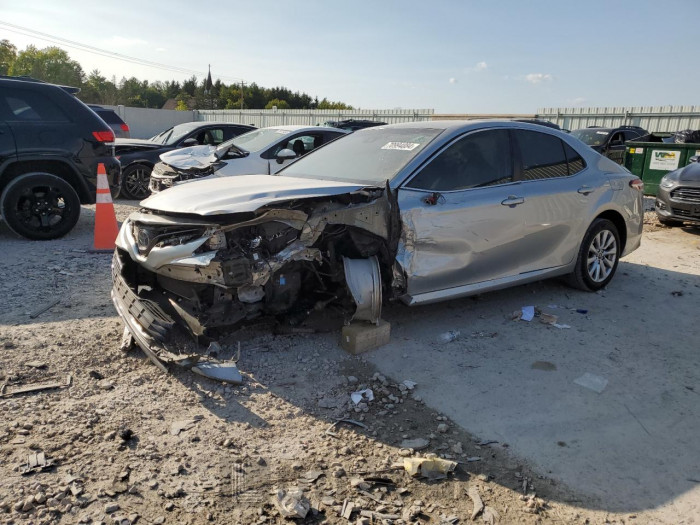 Toyota Camry 2018 VIN JTNB11HK0J3025381