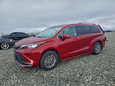 Toyota Sienna 2022 5TDYRKEC5NS125636
