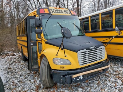 Freightliner Saf-t-line 2012 4UZABPDU7CCBP5433