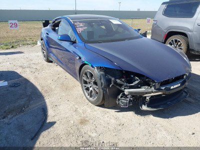 Tesla Model s 2022 5YJSA1E57NF467067