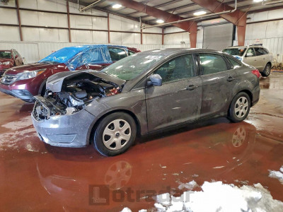 Ford Focus 2015 1FADP3E20FL313152