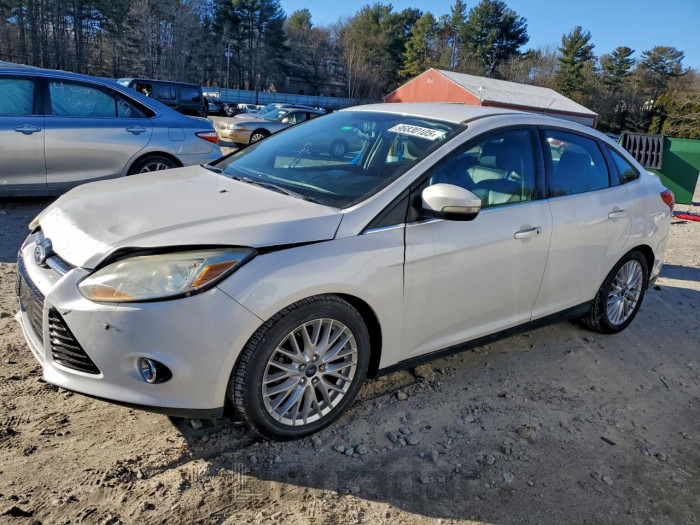 Ford Focus 2013 VIN 1FADP3J2XDL379369