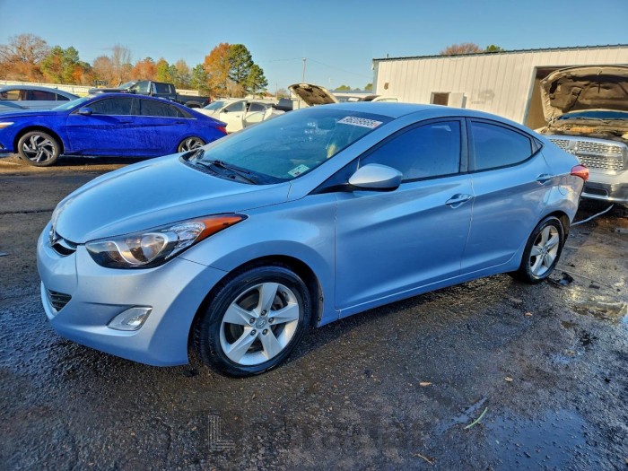 Hyundai Elantra 2012 VIN KMHDH4AE5CU465474
