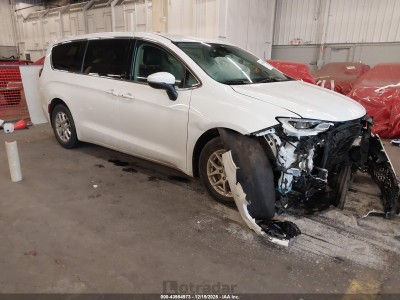 Chrysler Pacifica 2023 2C4RC1BG8PR624031