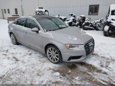 Audi A3 2015 WAUEFHFF6F1021496