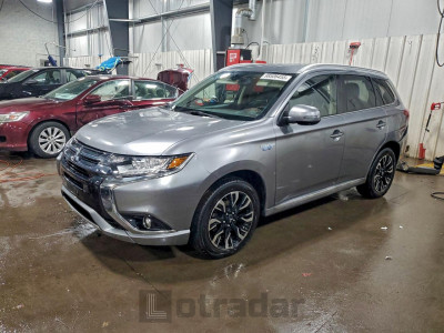 Mitsubishi Outlander 2018 JA4J24A58JZ057621