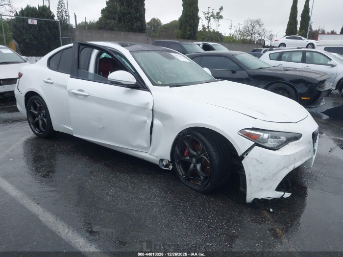 Alfa romeo Giulia 2017 VIN ZARFAEEN7H7537868