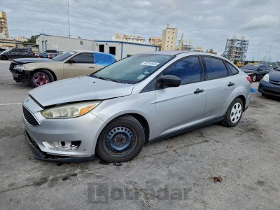 Ford Focus 2015 1FADP3E2XFL215147