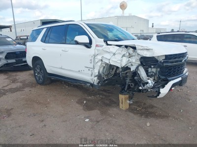 Chevrolet Tahoe 2022 1GNSKPKD2NR296015