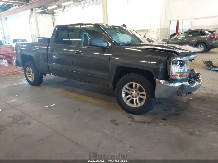 Chevrolet Silverado 2017 VIN 3GCUKREC5HG266754