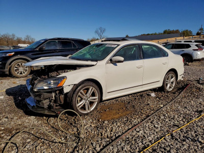 Volkswagen Passat 2015 1VWCV7A32FC001784