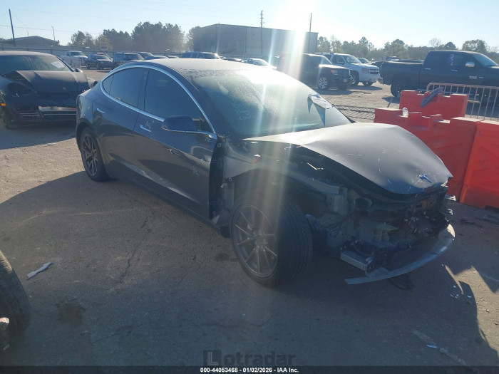 Tesla Model 3 2020 VIN 5YJ3E1EB0LF801242