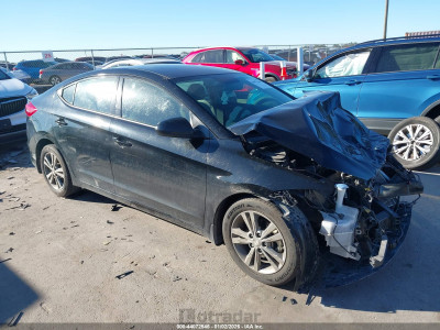 Hyundai Elantra 2018 5NPD84LF8JH262161