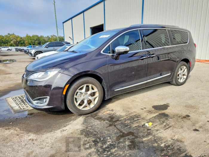 Chrysler Pacifica 2017 VIN 2C4RC1GG4HR634212
