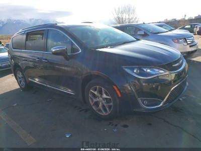 Chrysler Pacifica 2019 2C4RC1GG2KR731528