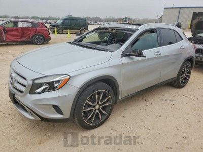 Mercedes-benz Gla-class 2015 WDCTG4GB8FJ165685