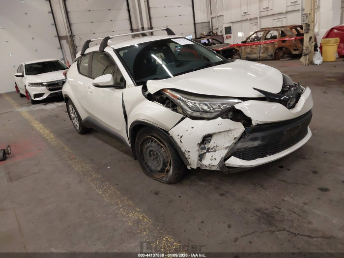 Toyota C-hr 2021 VIN JTNKHMBX1M1095618