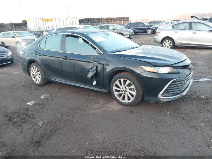 Toyota Camry 2021 VIN 4T1R11AK7MU593781
