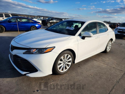 Toyota Camry 2018 4T1B11HK2JU084815